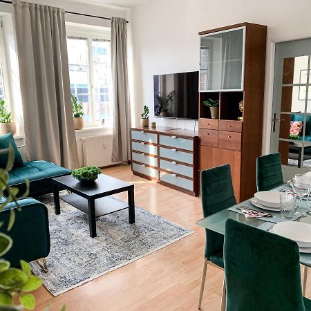 Cozy Downtown City Living Bratislava Ngoại thất bức ảnh