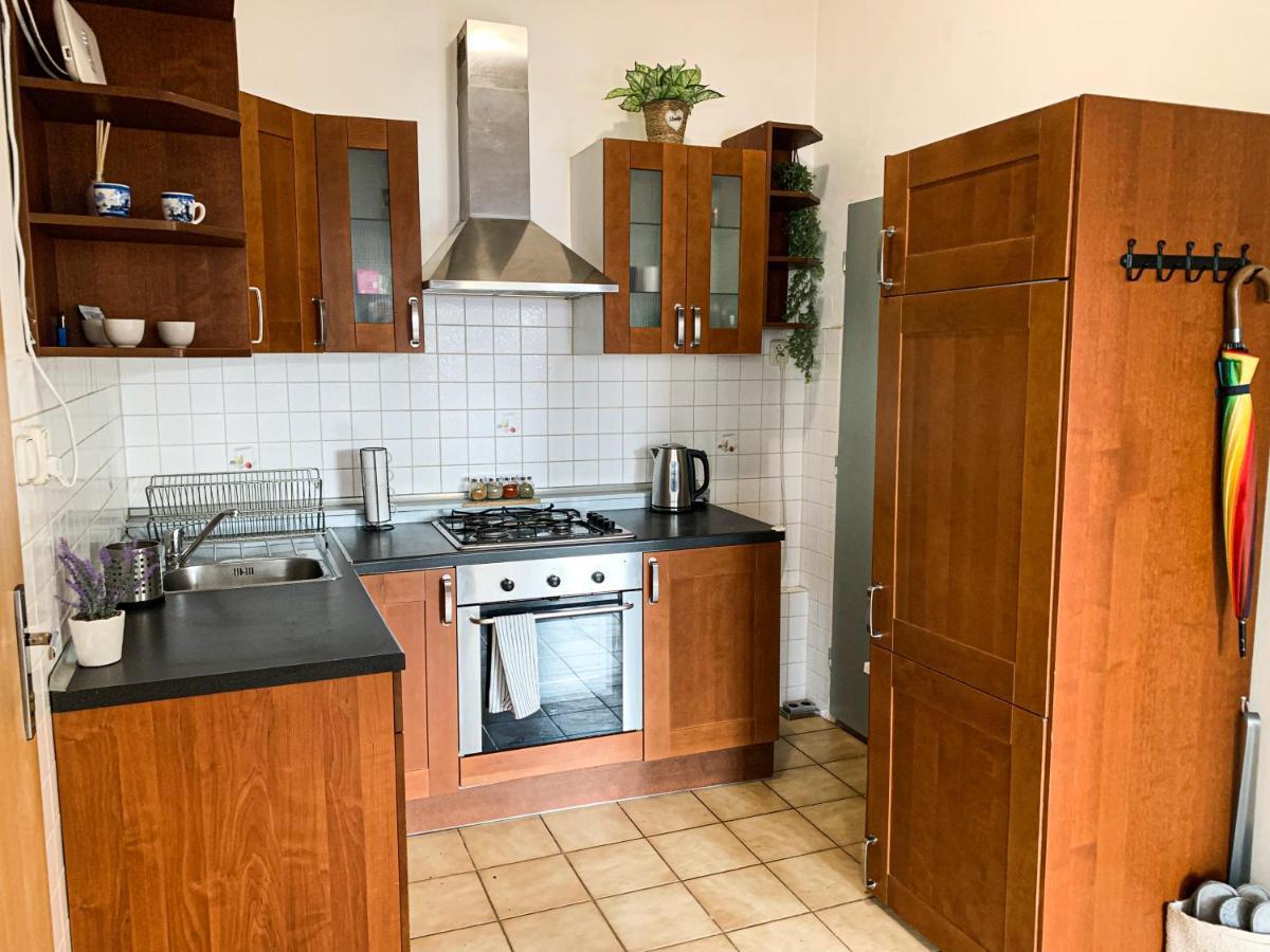 Cozy Downtown City Living Bratislava Ngoại thất bức ảnh