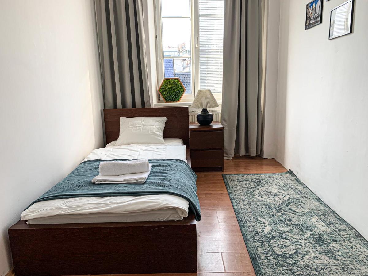 Cozy Downtown City Living Bratislava Ngoại thất bức ảnh